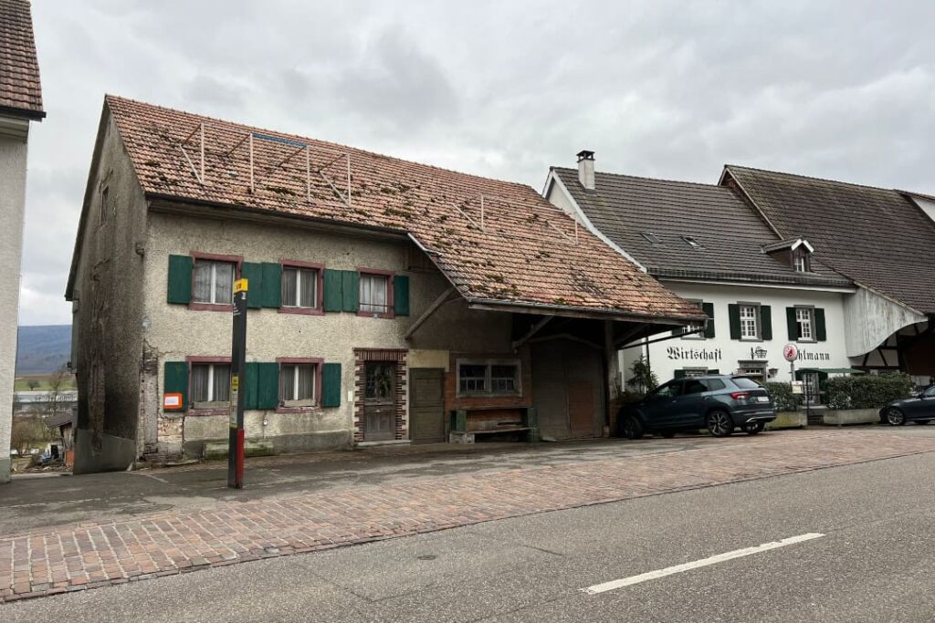 Waltis Schüre Aussenansicht